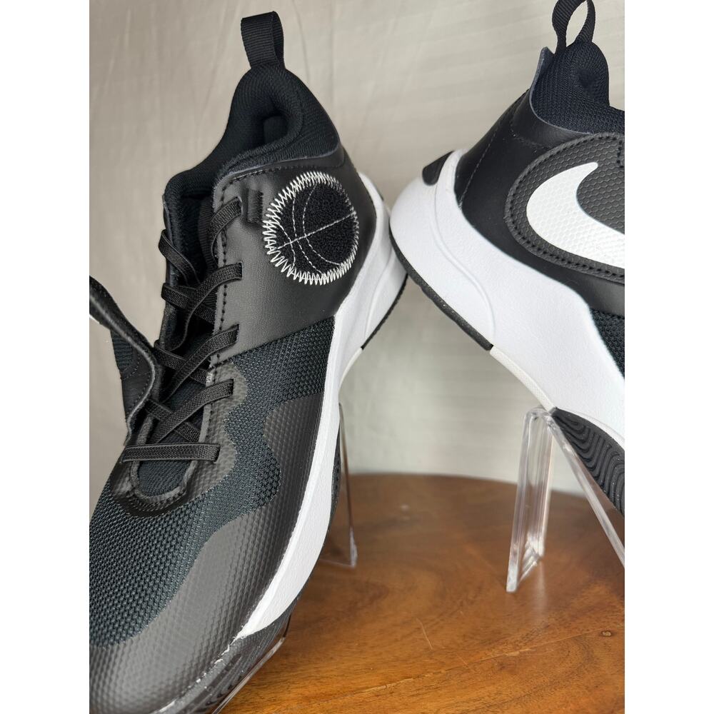 Nike Team Hustle D 11 GS Black White Basketball Shoes Youth 7Y Women’s 8.5 NWT - Picture 5 of 14